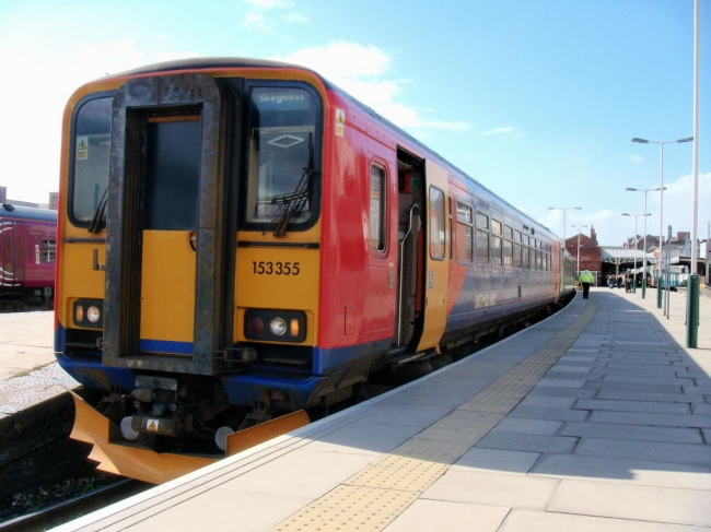 153355 and 156413 at Nottingham (22/3/08)