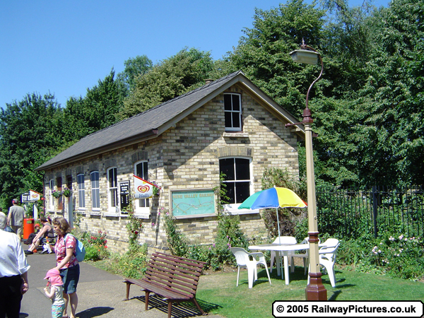 Ferry Meadows Station